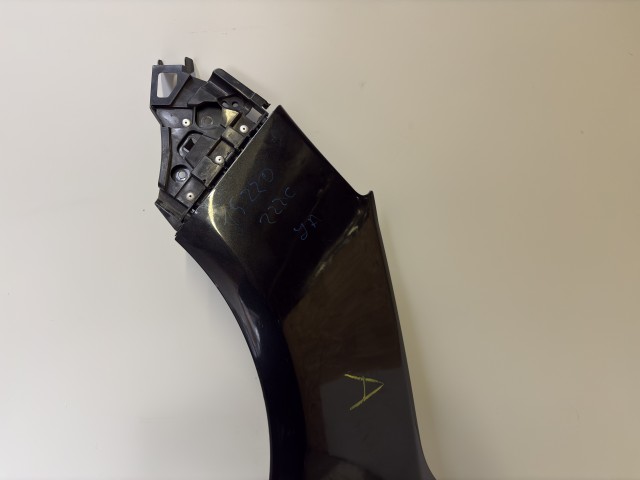 15220 Opel Astra J 2009-2015 Bal első Sárvédő Fekete Z22C