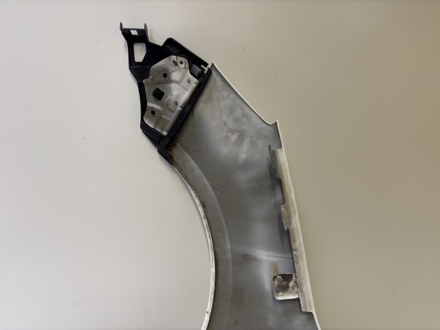 15225 Opel Astra J Jobb első Sárvédő Fehér