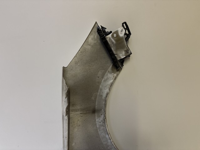 15227 Opel Astra K 2015-2021 Bal első Sárvédő Fehér