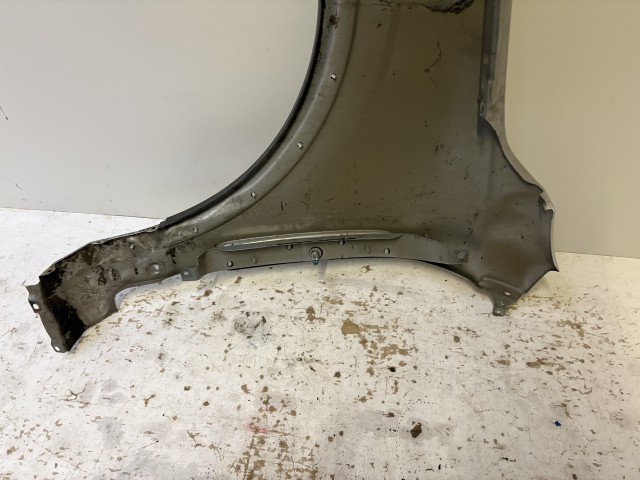 15238 Opel Antara 2006-2015 Jobb első Sárvédő Ezüst Z176