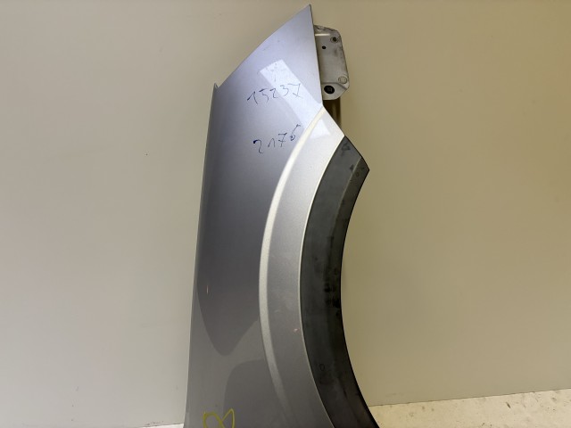 15237 Opel Antara 2006-2015 Jobb első Sárvédő Ezüst Z176