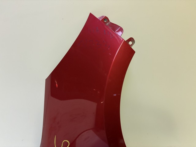 15233 Kia Rio III. 2011-2017 Jobb első Sárvédő Használt Piros