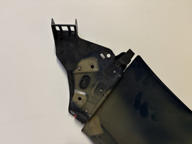 15246 Opel Astra J Jobb első Sárvédő Használt Kék