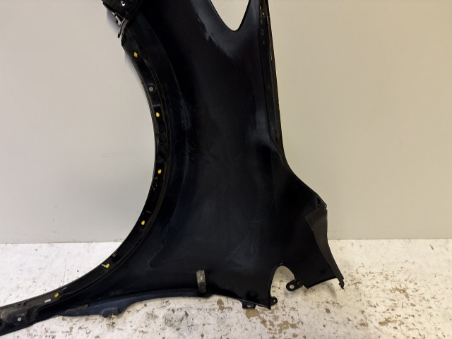 15239 Opel Mokka 2012-2019 Jobb első Sárvédő Fekete Z22C