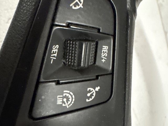 Opel Corsa E 2014- 2014-2019 Kormánykerék Használt Fekete multikormányos bőr  