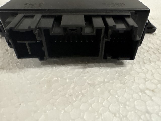 Opel Astra J ülésfűtés vezérlő 13575063