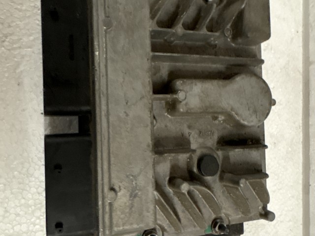 Chevrolet Trax U200 2013 Motorvezérlő Használt   