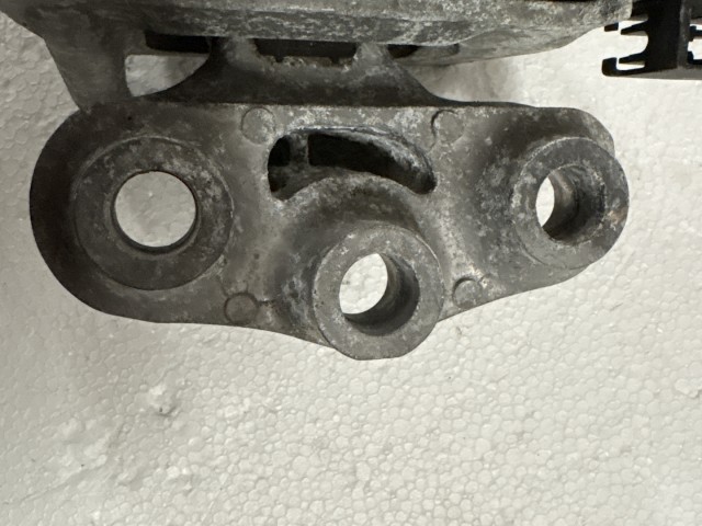 Opel Astra K 1.6 cdti b16dth motortartó bak váltótartó bak