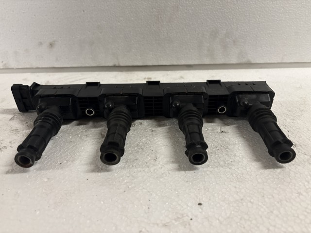 Opel Meriva A 1.4 Benzin Gyújtótrafó motorkód Z14XEP