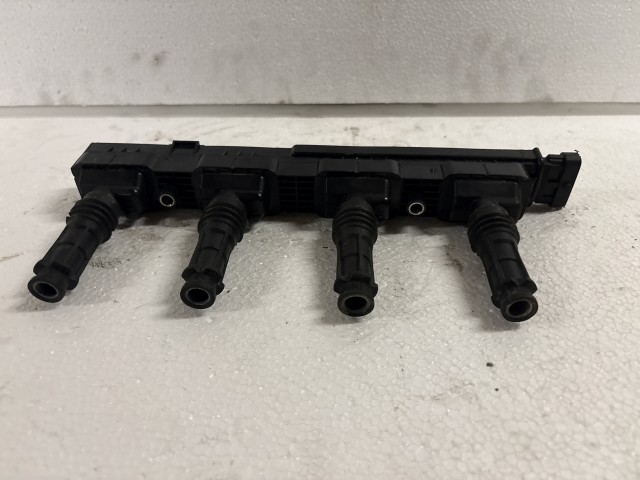 Opel Corsa D 1.4 Benzin Gyújtótrafó motorkód Z14XEP