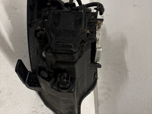 15289 Opel Antara facelift Xenon Jobb első Lámpa Fényszóró Angol