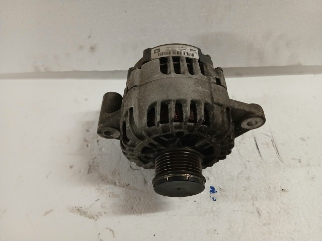 Opel Astra Insignia 2.0 cdti Generátor 120 amper 13588305