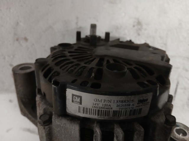 Opel Astra Insignia 2.0 cdti Generátor 120 amper 13588305