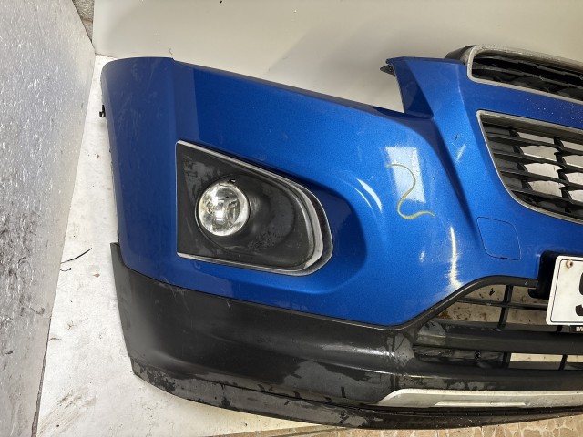 15211 Chevrolet Trax U200 2013 Első Lökhárító Kék