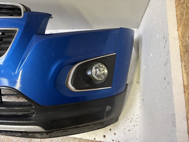 15211 Chevrolet Trax U200 2013 Első Lökhárító Kék