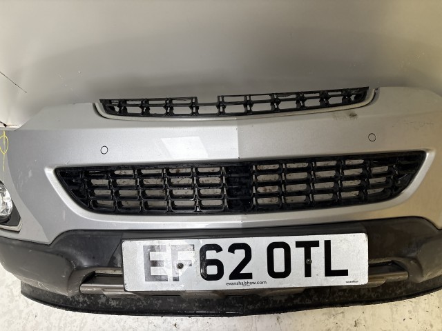 15204 Opel Antara 2011-2015 Első Lökhárító ezüst z176 radaros mosós