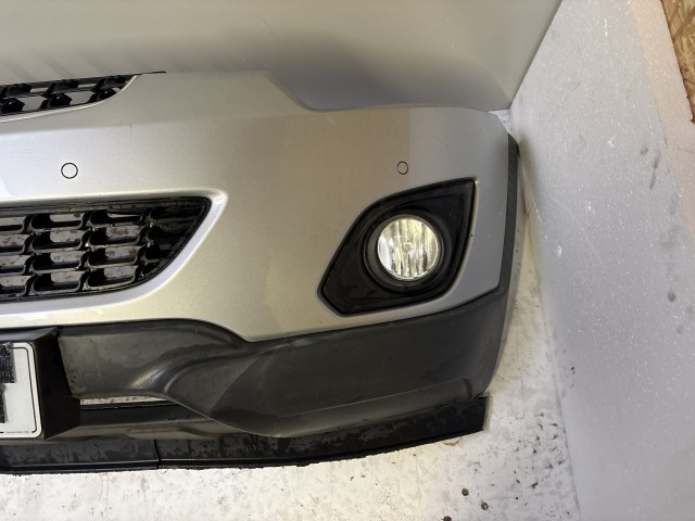 15203 Opel Antara 2011-2015 Első Lökhárító Ezüst radaros 