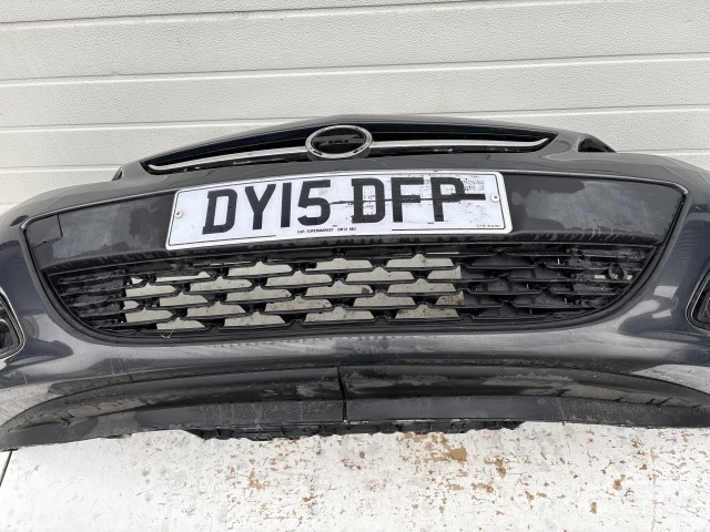 15198 Opel Astra J Facelift Első Lökhárító Grafit Z190