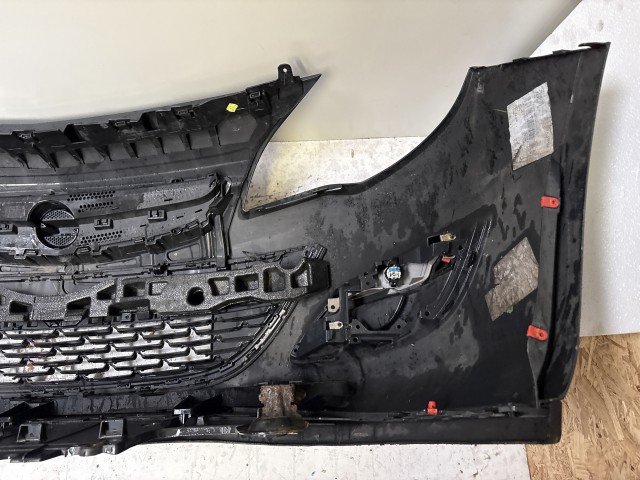 15198 Opel Astra J Facelift Első Lökhárító Grafit Z190