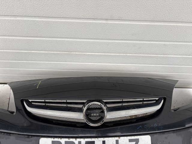 15194 Opel Astra J Facelift Első Lökhárító Fekete Z22C