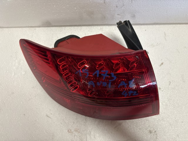 15173 Audi A6 Bal hátsó Lámpa