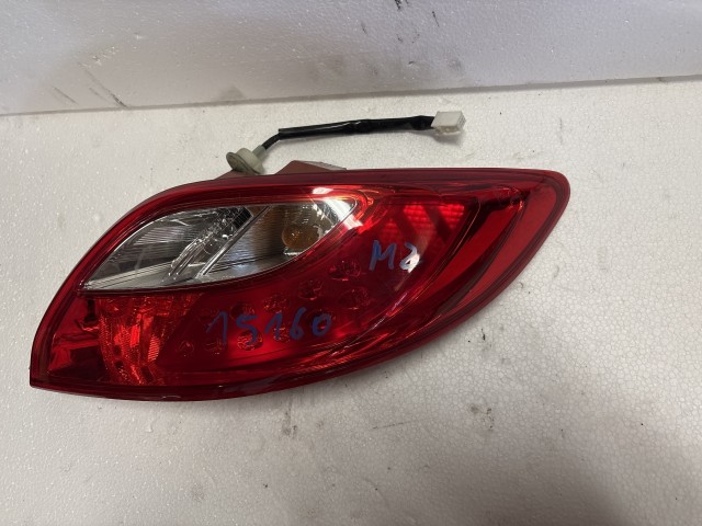 15160 Mazda 2 Jobb hátsó Lámpa