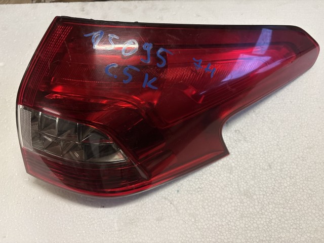 15095 Citroen C5 II. Kombi Jobb hátsó Lámpa