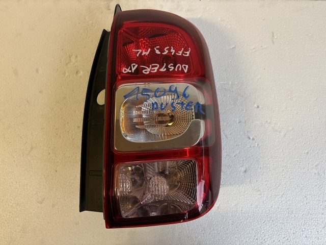 15093 Dacia Duster  Jobb hátsó Lámpa