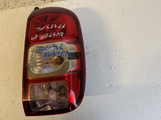 15093 Dacia Duster  Jobb hátsó Lámpa