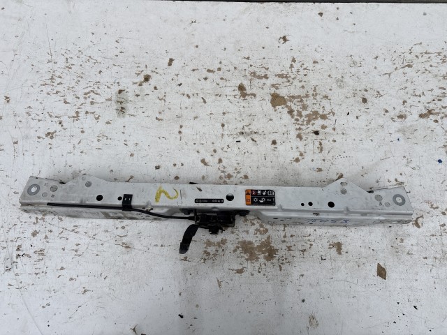 Opel Astra J 2009-2015 Zárhíd Használt Y40R Fehér 