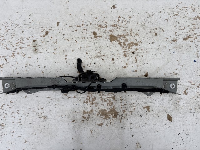 Opel Astra J 2009-2015 Zárhíd Használt Y40R Fehér 