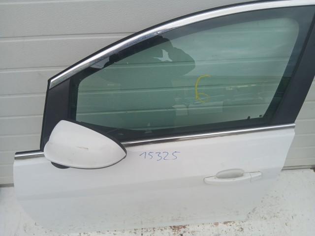 15325 Opel Astra J Bal első Ajtó Fehér Y40r