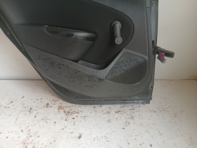 15323 Opel Astra J Bal hátsó Ajtó Fekete Z22c 5 ajtós