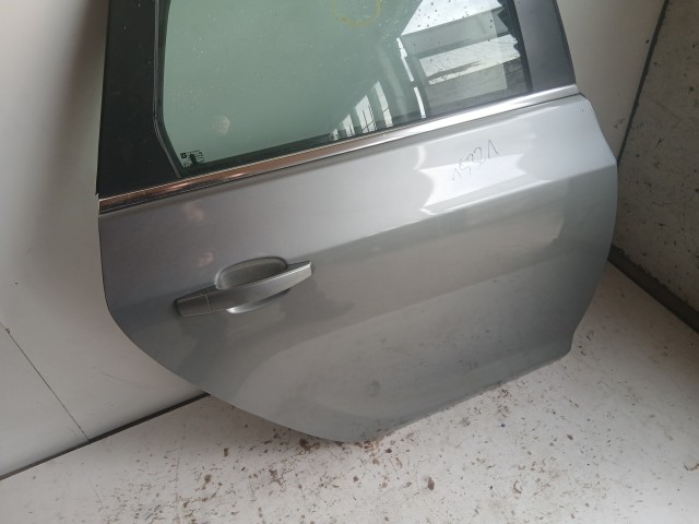 15321 Opel Astra J Jobb hátsó Ajtó Szürke Z179 5 ajtós