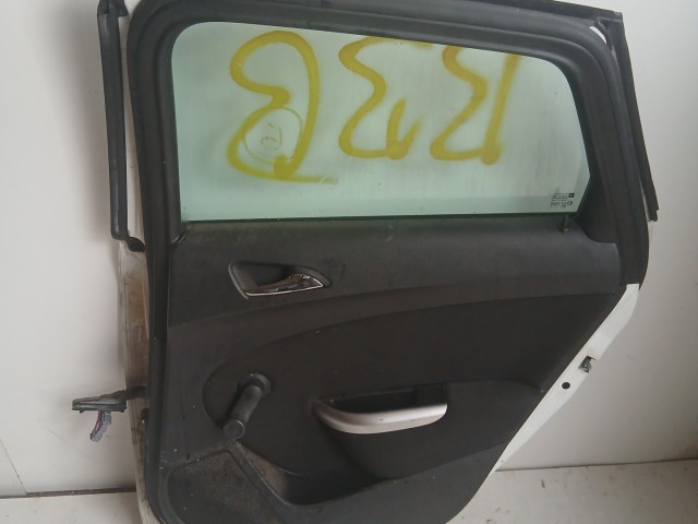 15319 Opel Astra J Jobb hátsó Ajtó Fehér Y40r 5 ajtós