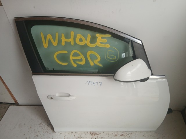 15317 Opel Astra J Jobb első Ajtó Fehér Y40r