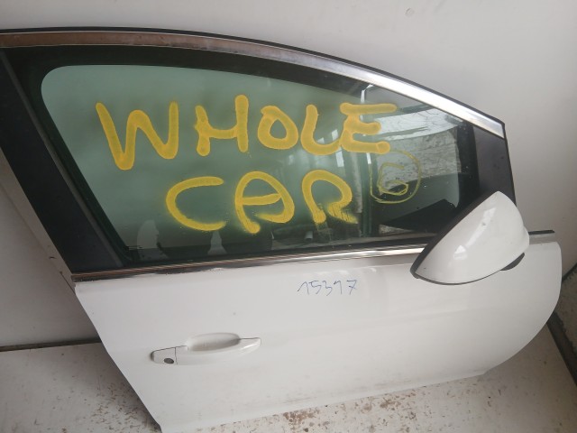 15317 Opel Astra J Jobb első Ajtó Fehér Y40r