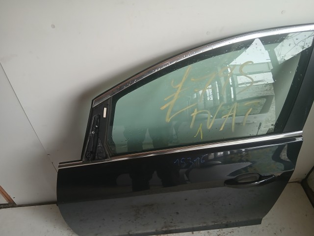 15316 Opel Astra J Bal első Ajtó Fekete Z22c