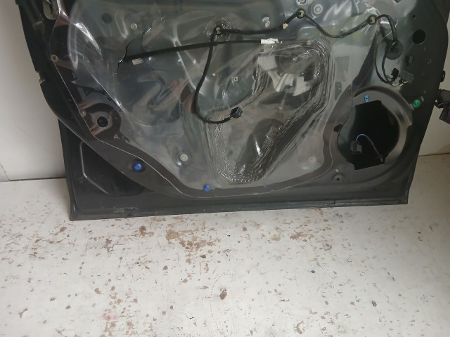 15316 Opel Astra J Bal első Ajtó Fekete Z22c