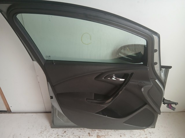 15312 Opel Astra J Bal első Ajtó Szürke Z179