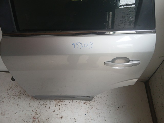 15309 Opel Antara Bal hátsó Ajtó Ezüst Z176
