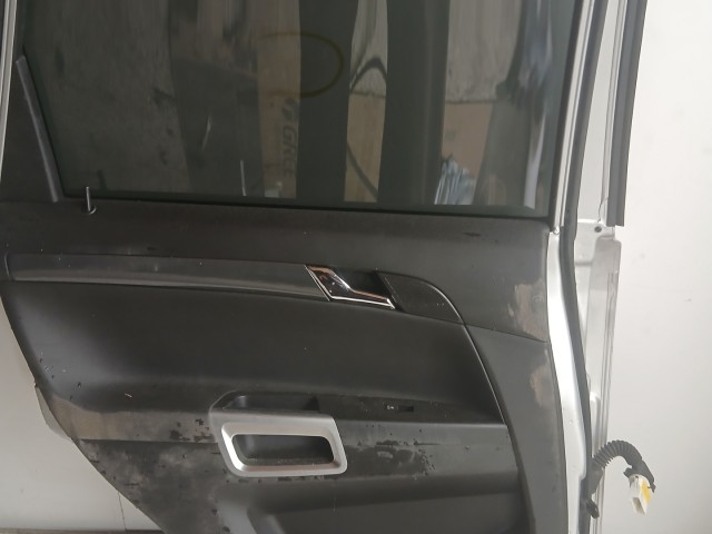 15309 Opel Antara Bal hátsó Ajtó Ezüst Z176