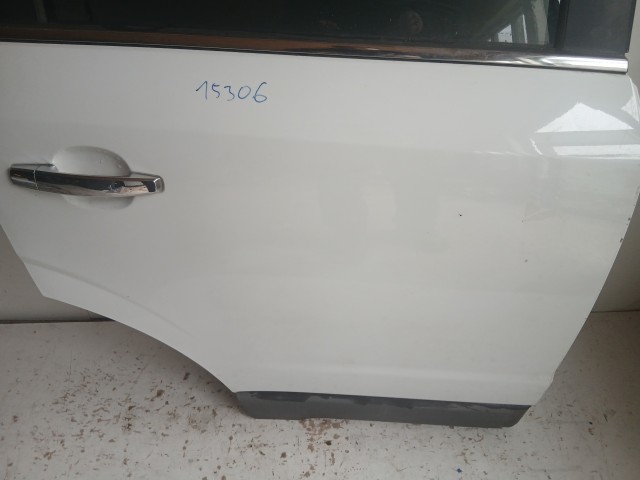 15306 Opel Antara Jobb hátsó Ajtó Fehér Y40r