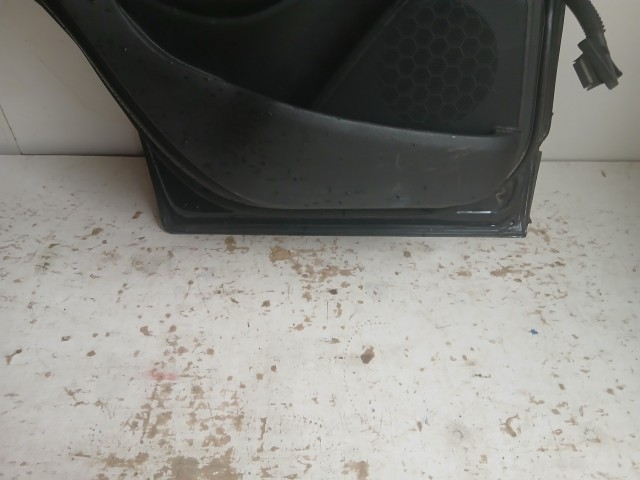 15305 Opel Mokka Bal hátsó Ajtó Fekete Y22c