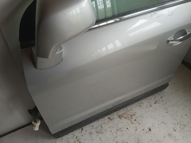 15303 Opel Antara Bal első Ajtó Ezüst Z176