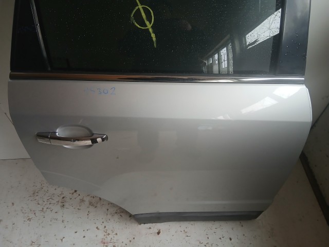 15302 Opel Antara Jobb hátsó Ajtó Ezüst Z176