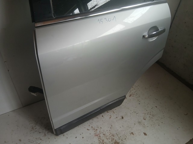 15301 Opel Antara Bal hátsó Ajtó Ezüst Z176