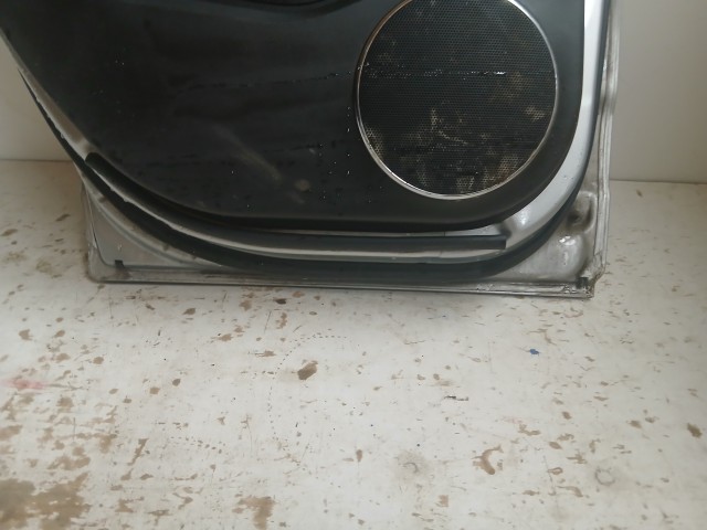 15301 Opel Antara Bal hátsó Ajtó Ezüst Z176