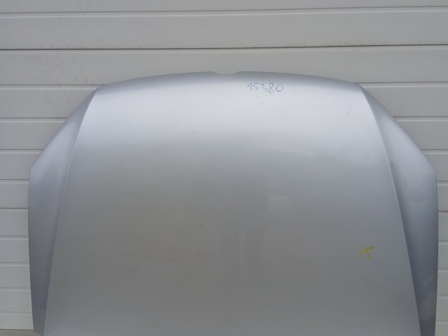 15380 Volkswagen Passat B7 2010-2014 Motorháztető Ezüst LA7W 2013