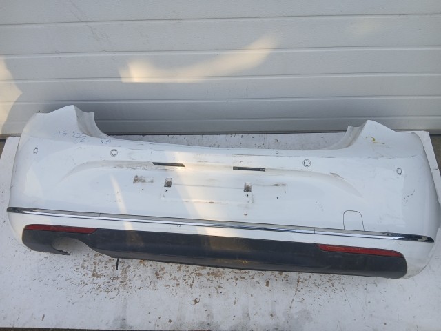 15372 Opel Astra J Facelift Hátsó Lökhárító Fehér Y40r Radaros 5 ajtós